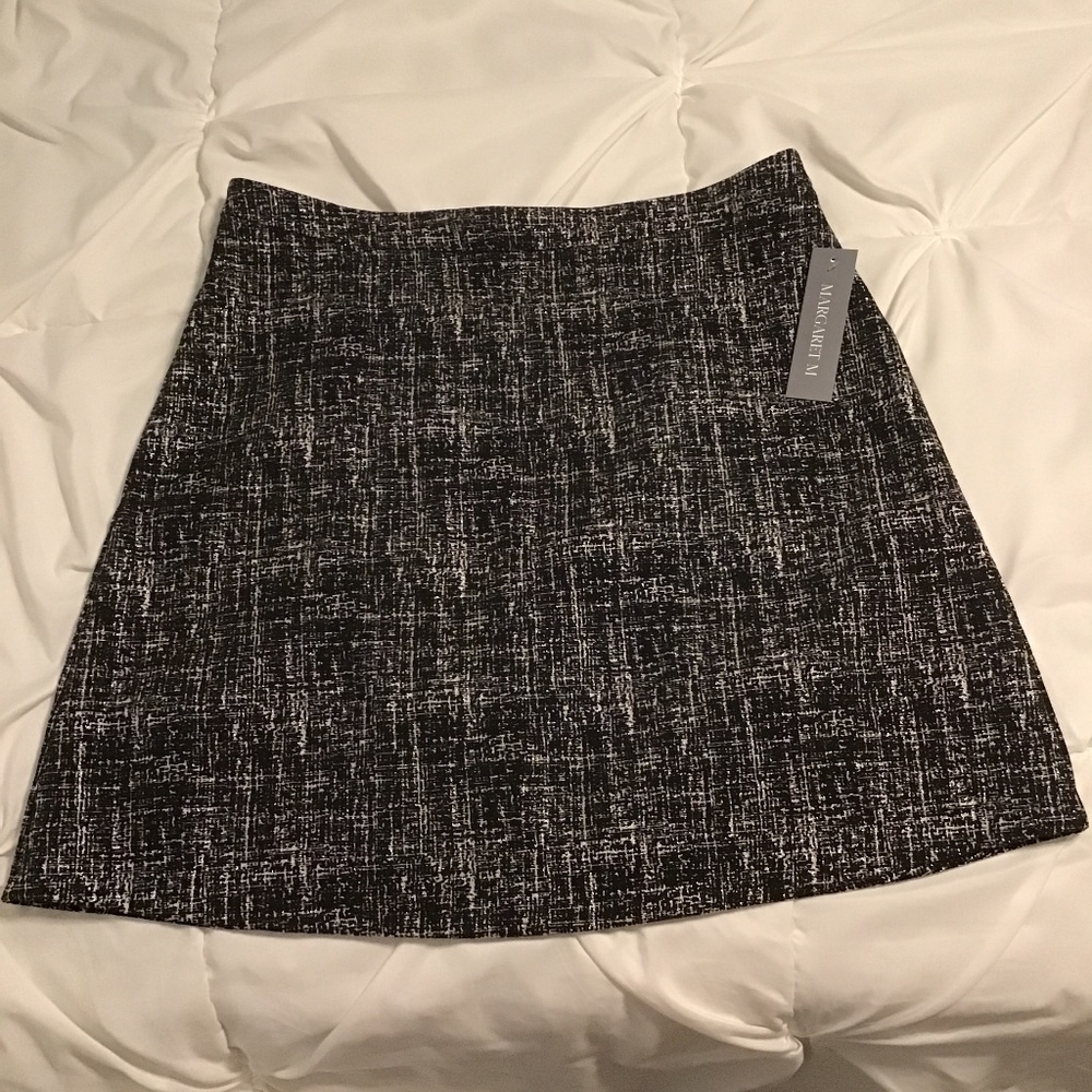 New Margaret M A-line skirt, size XL (16/18)